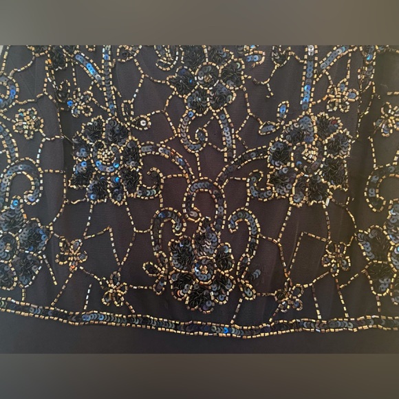 J Kara Long Gown with Flutter Sleeve (8P) - Picture 6 of 8